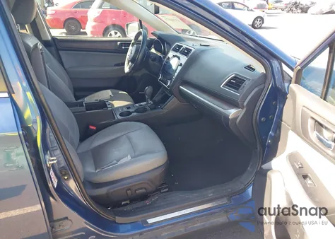 2019 Subaru Outback 3.6R Limited из США, поврежденный, VIN 4S4BSENCXK3303724